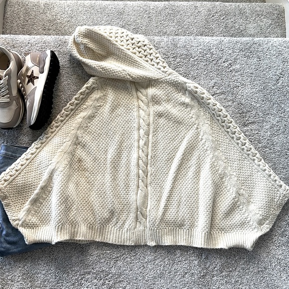 Anthropologie Vienne Cardigan - Picture 6 of 9